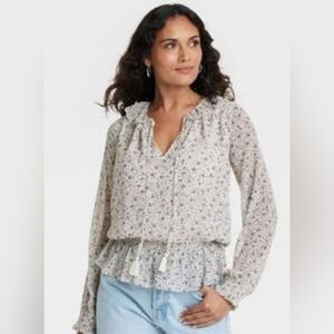 Universal Thread Floral Blouse